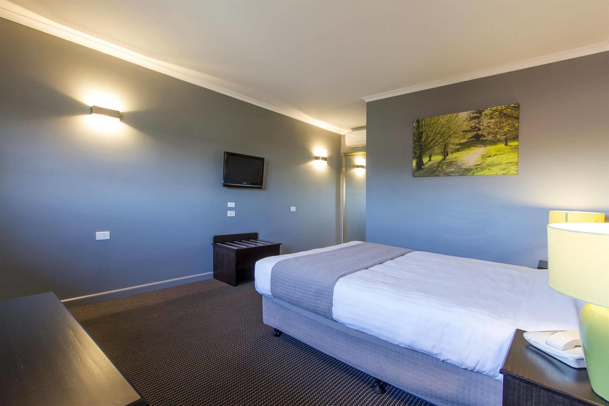 Sunshine Motor Inn Ardeer Bagian luar foto